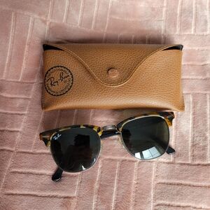 Ray-Ban Brown Leather Sunglasses Case